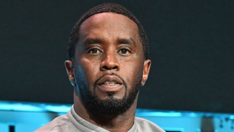 Diddy affirme que les raids de la police de ses maisons étaient «inconstitutionnels»