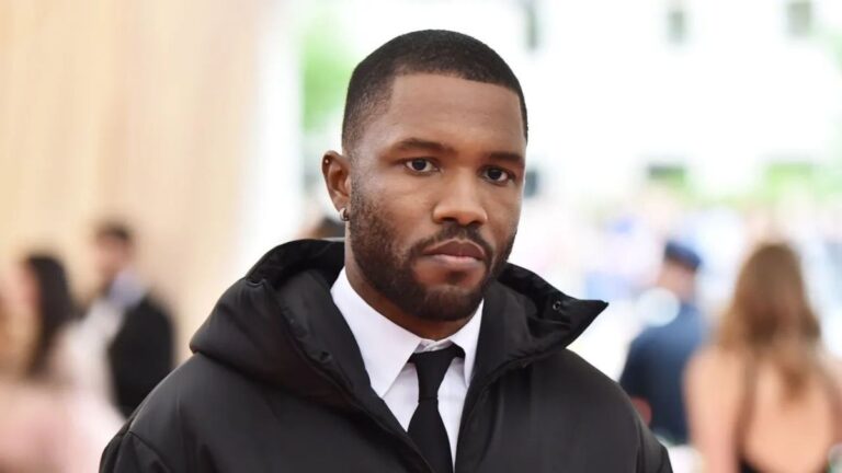 Frank Ocean taquine Retour avec un nouveau compte Instagram