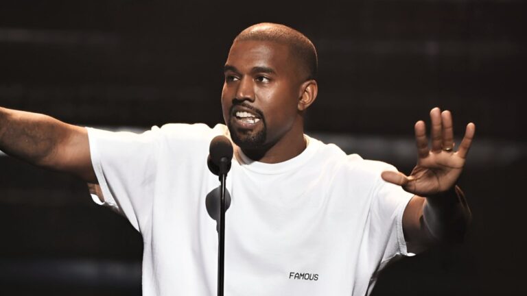 Les fans de Kanye West Bemus avec des albums classent à chaud: « (c'est) bien mieux que Dark Fantasy »