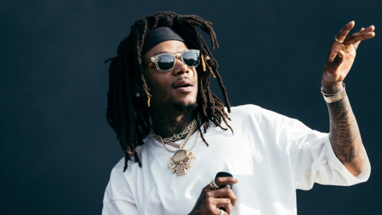 Jid sert le premier échantillon de nouvel album via Wingstop AD: '(Je joue) différent'