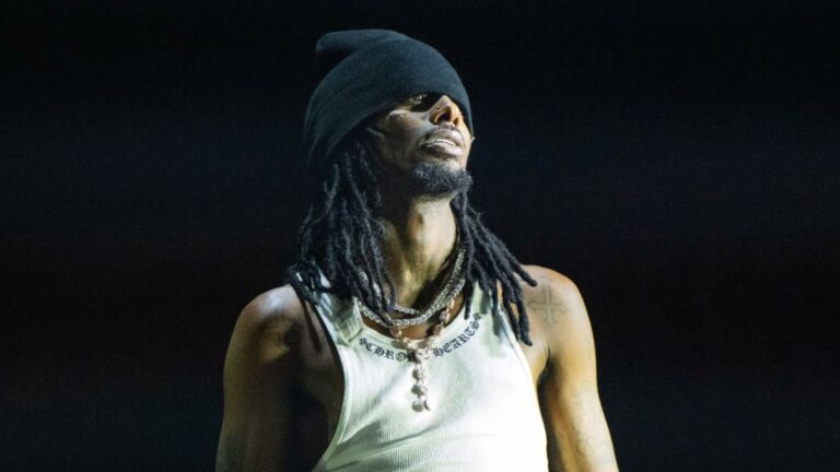 Playboi Carti arrive en tête du panneau d'affichage 200 avec «musique» mais conteste les ventes de la première semaine