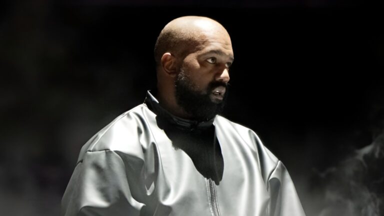 Kanye West en difficulté sur les auditions «Swastika»