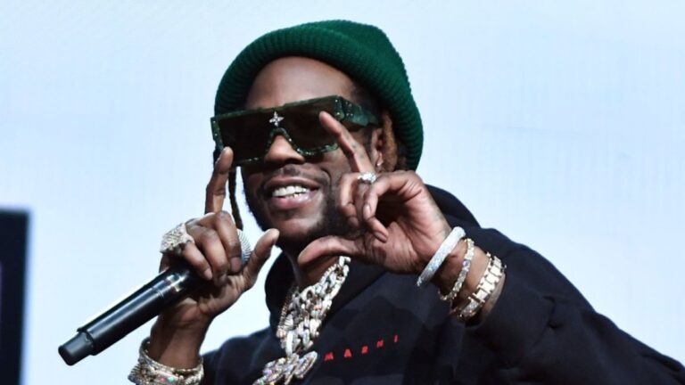 2 Chainz fait exploser une employée pour lui avoir prétendument volé: «Je veux que vous voyiez ceci»