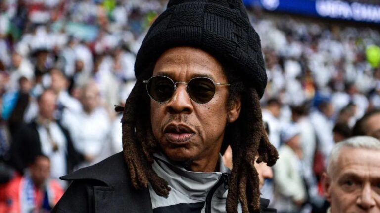 L'accusateur de Jay-Z entendait lors de l'enregistrement disant qu'il ne l'avait pas agressée