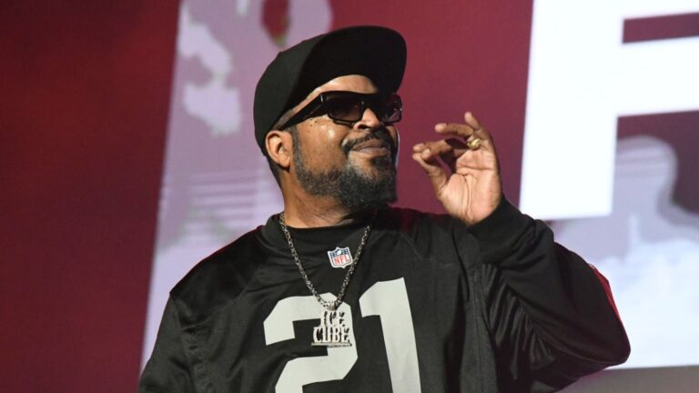 Ice Cube atteint officiellement l'accord pour le nouveau film «Friday»