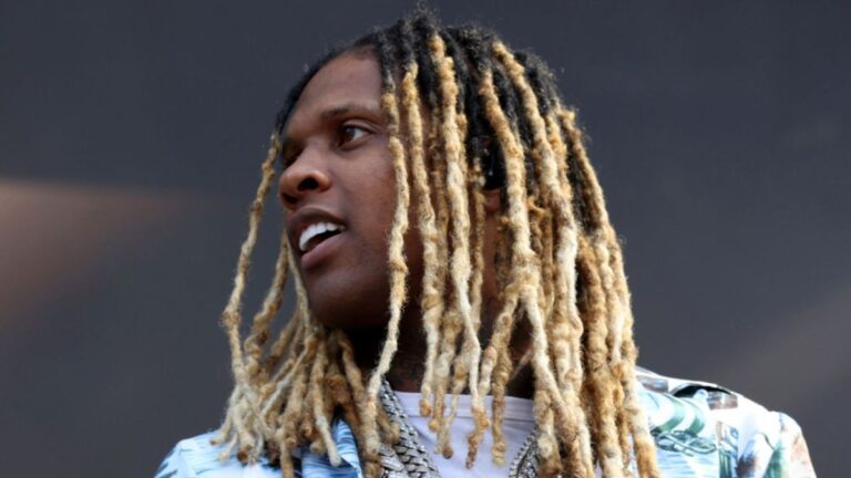 La famille de Lil Durk fait exploser le gouvernement sur l'utilisation de ses paroles pour l'indiquer