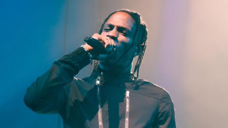Le concert historique de Barcelone de Travis Scott est maintenant en difficulté sur Spotify
