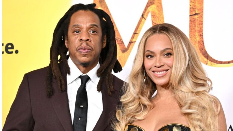 Jay-Z se produit avec Beyoncé sur scène à Paris