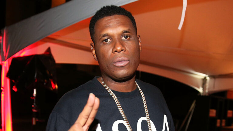 Jay Electronica Surprise laisse tomber un nouveau projet «Un témoignage écrit: les feuilles»: Stream