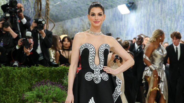 Anne Hathaway met fin aux rumeurs de chirurgie plastique : « C'est juste deux tresses »
