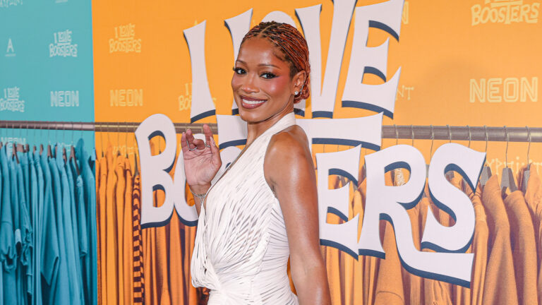 Keke Palmer mentionne « 2 filles, 1 tasse » lors de la table ronde des actrices, le chaos s'ensuit : « Vous vous en souvenez tous ? »