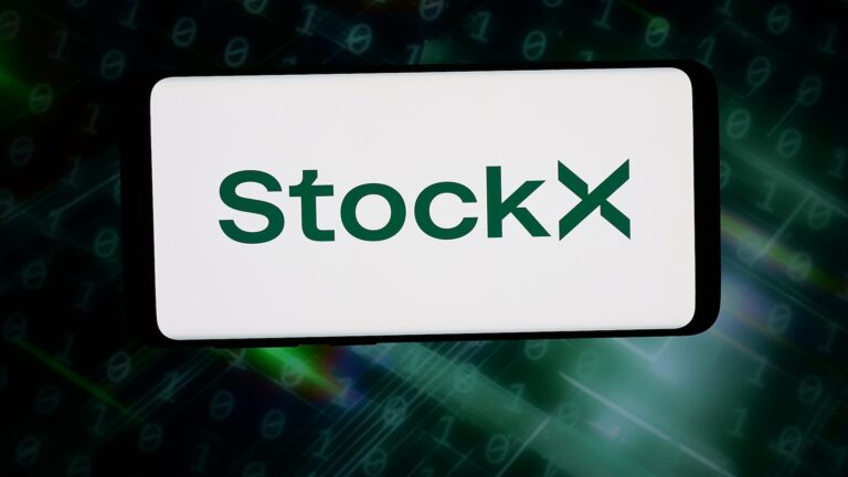 La collection Swatch x AP vendue 8 000 $ sur StockX – avant même sa sortie