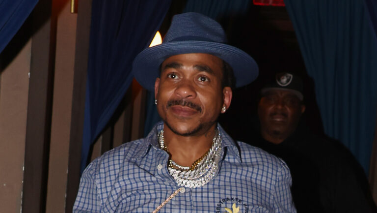 Max B quitte une interview complexe après avoir appris qu'il ne figurait pas sur la liste des meilleurs rappeurs new-yorkais
