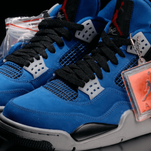 Eminem vend aux enchères des collaborations rares avec Air Jordan et d'autres baskets pour une œuvre caritative