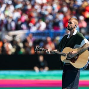 Justin Bieber a fait ses débuts avec des baskets SKYLRK inédites lors de la finale de la Coupe du monde
