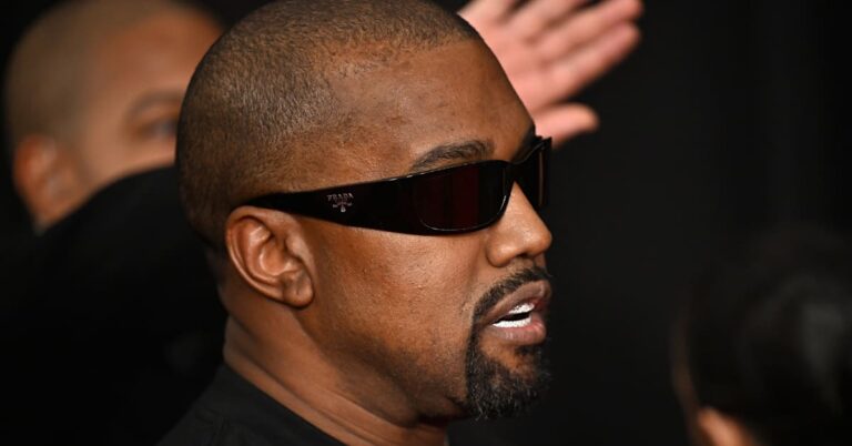 Kanye West obtient deux nouvelles certifications de diamant parmi de nombreux autres jalons
