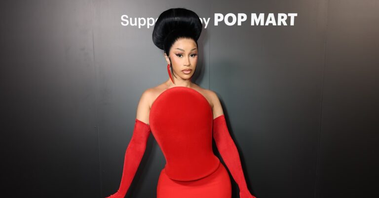 Cardi B s'en prend à Lindsay Clancy et réclame justice pour ses enfants décédés