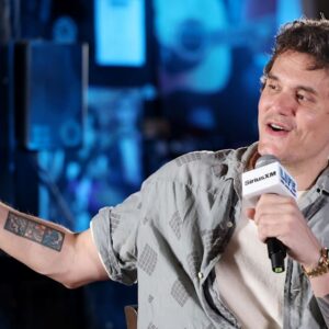 John Mayer dit que son premier single en cinq ans n'est que « dans quelques semaines »