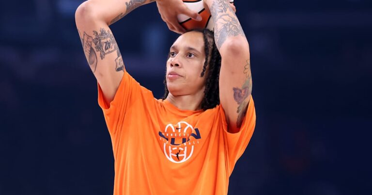 Mise à jour sur les blessures de Brittney Griner : dernières nouvelles sur le statut du Connecticut Center par rapport au rêve