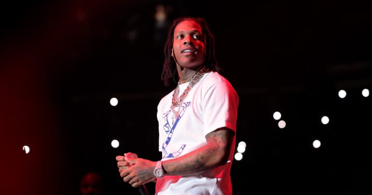 Procès Lil Durk : le gouvernement fédéral veut utiliser l'interview de 6ix9ine/Akademiks comme preuve (MISE À JOUR)