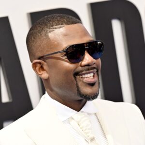 Ray J bat Orlando Brown dans un match de boxe des célébrités