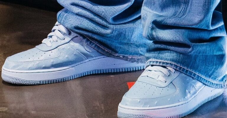 Travis Scott taquine la nouvelle collaboration Nike AF1 dans la publicité de l'US Open avec Carlos Alcaraz