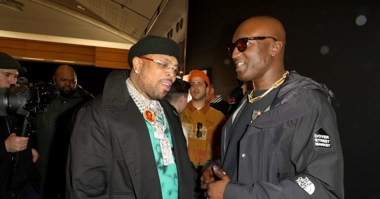 Westside Gunn dit que Virgil Abloh « roule dans sa tombe » à cause de sweats à capuche blanc cassé chez Costco