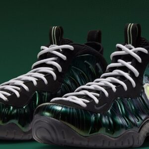 Aperçu détaillé de la Nike Foamposite Pro « Mummy Ducks »