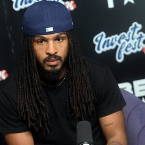 Keith Lee exprime sa gratitude après avoir failli être frappé dans un accident de voiture mortel
