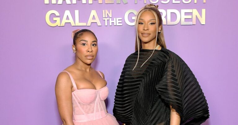 La meilleure amie de Savannah James explique pourquoi elle ne voyage pas en première classe avec elle et sera assise dans un siège moins cher