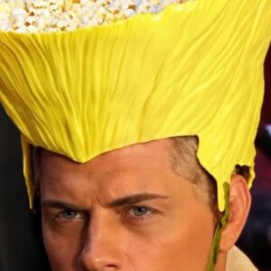 Le seau à pop-corn « Street Fighter » transforme les cheveux de Guile en produits portables