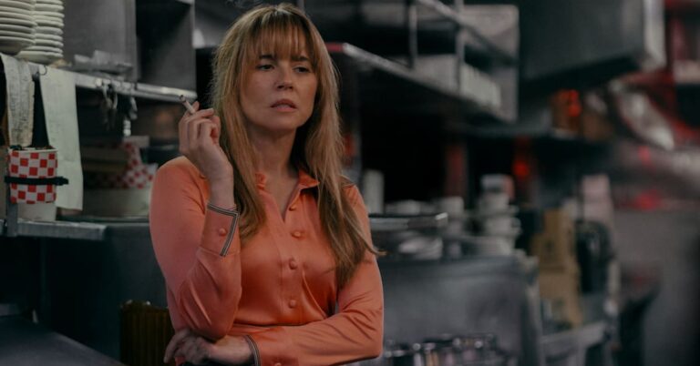 « Crystal Lake », avec Linda Cardellini, est la franchise la mieux notée du « vendredi 13 »