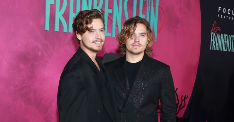 Dylan Sprouse dit que lui et Twin Cole sont des « enfants de l'inceste », révèlent des résultats choquants sur Ancestry