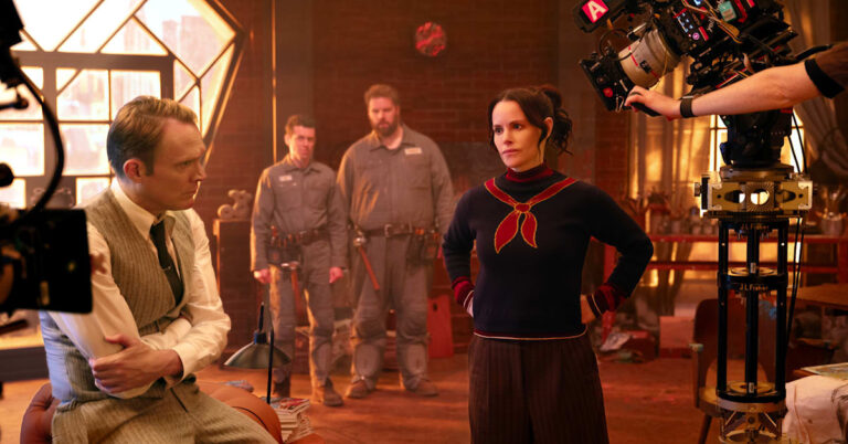 Emily Hampshire sur l'humanisation d'EDITH de Marvel dans « VisionQuest »