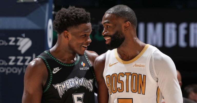 Jaylen Brown plaisante en disant qu'Adidas devrait donner des préservatifs à Anthony Edwards après la torréfaction de la publicité