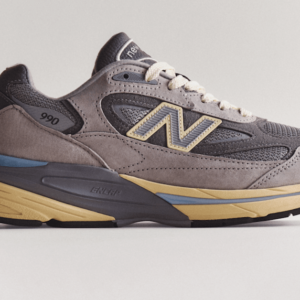 La New Balance 990v7 n’est pas une autre sneaker grise ennuyeuse