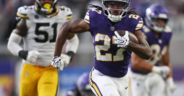 Mise à jour sur les blessures de Jordan Mason Fantasy Football : quand les Vikings RB reviendront-ils ?
